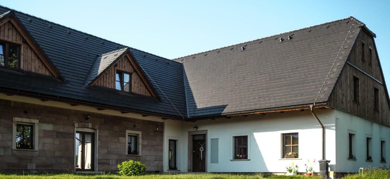 Statek Pod Lipou Hotel Pilníkov Exterior photo